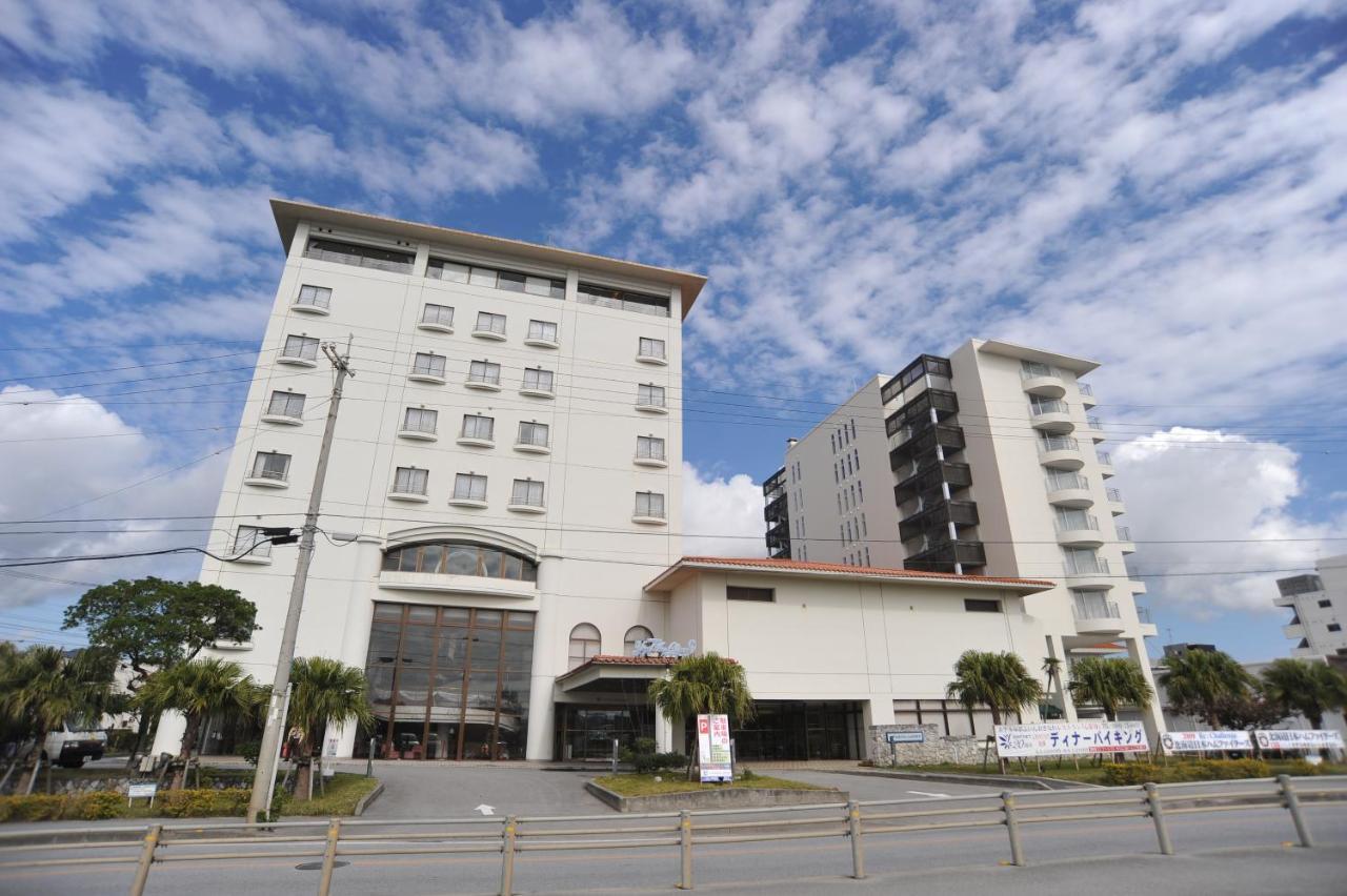 Hotel Yugaf Inn Okinawa Nago Bagian luar foto